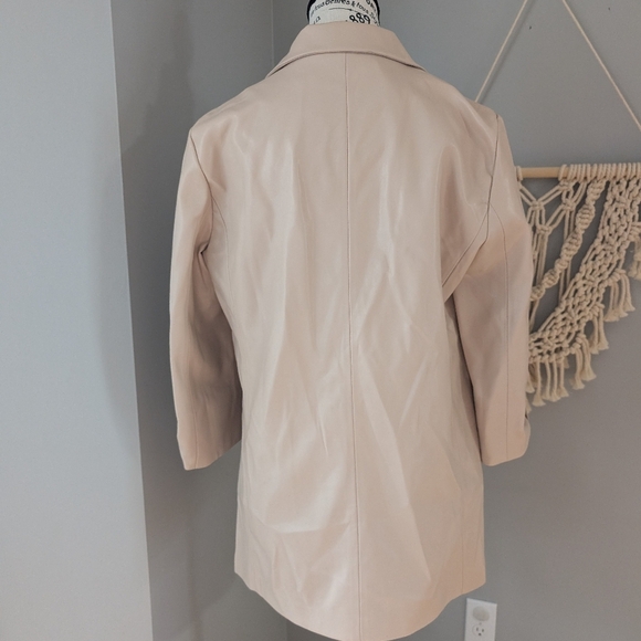 Esqualo vegan leather blazer Gorgeous Cream Open Front 3/4 Sleeve Size 6 - Picture 10 of 12